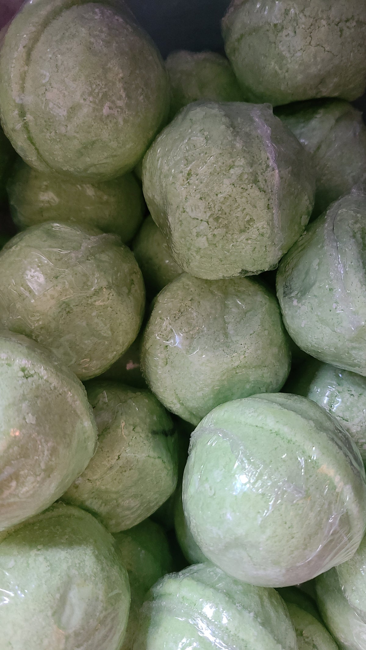 100 mg Bath Bomb